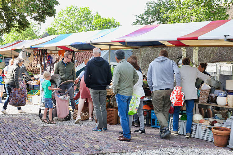 Rommelmarkt 2022 Waarder_075